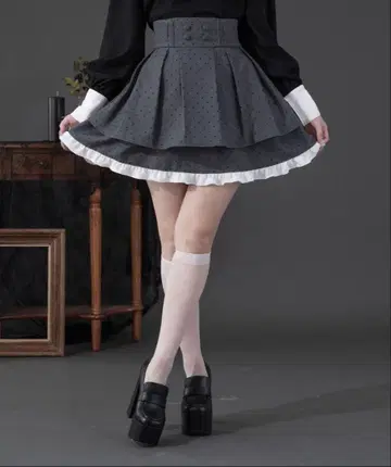 파르엘피 도리 티어드 턱 스커트