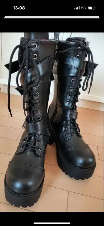 블랙 레이스업 엔지니어 부츠