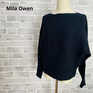 Mila Owen 네이비 오프숄더 니트 B423