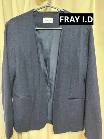 FRAYI.D 네이비 노카라 자켓