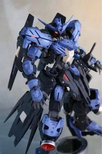 MG 1/100 건담 비다르 완성품