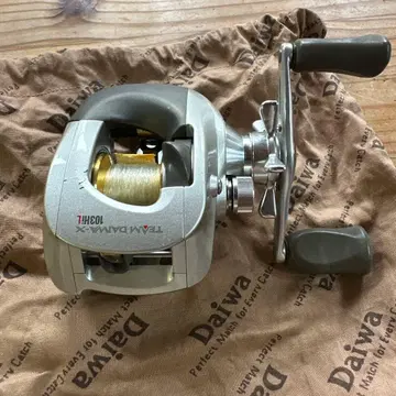 Daiwa 103HIL 베이트 릴