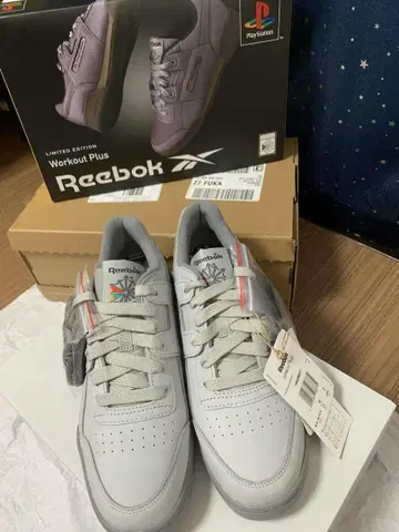 Reebok Workout Plus 한정판 스니커즈 그레이