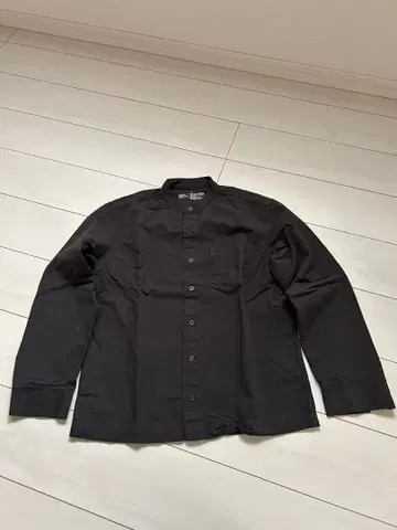 블랙 스탠드 카라 셔츠 S 사이즈