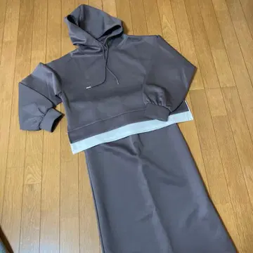 종이상자 후드티 레이어드 셋업 스커트