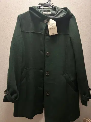 그린 후드 부착 더플 코트