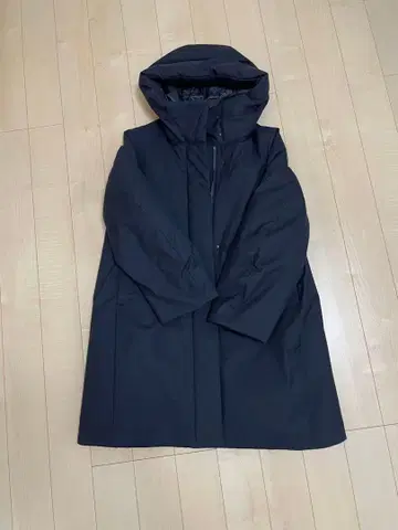 UNIQLO 네이비 다운 자켓 S 사이즈