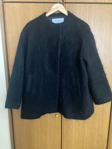 Hands of creation 노카라 아우터 black