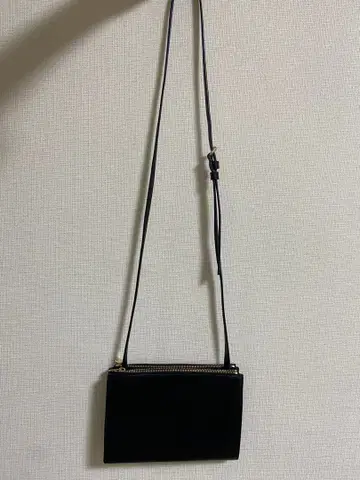 새상품급 OROTON 블랙 숄더백