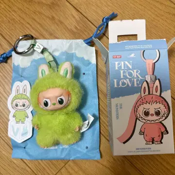 POP MART PIN FOR LOVE 봉제 인형 [ V ]