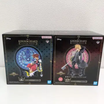 제일복권 킹덤하츠 소라 록사스 스태츄 2종 세트