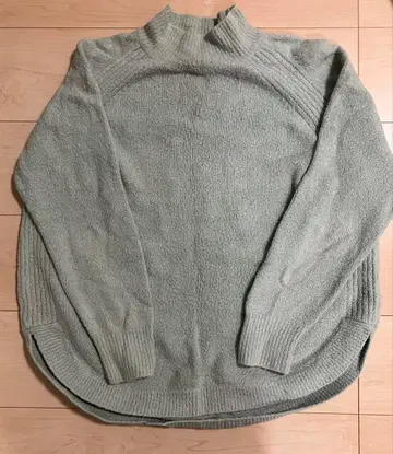 Green Label Relaxing 하이넥 스웨터 그린 계열