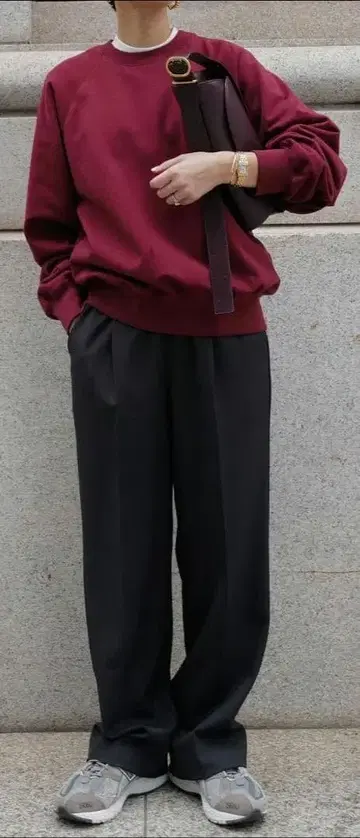 마챗 워시 맨투맨 풀오버 보르도