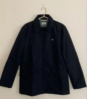 라코스테 심플 코트 프론트 포켓 부착