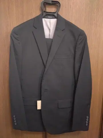 컴시즘 블랙 비즈니스 정장 XS