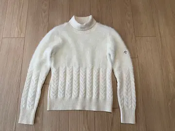 데상트 골프 터틀 니트