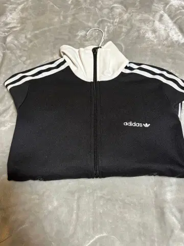 adidas 트랙 자켓 블랙/화이트