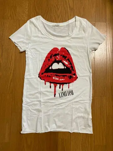 LIMI feu 리미푸 LIPS 립 입술 프린트 티셔츠 S
