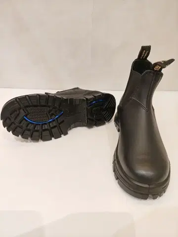 (새상품) BLUNDSTONE 사이드 고어 러그 부츠 블랙 2240