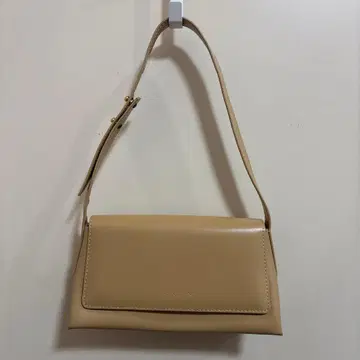 MONTINI 베이지 가죽 핸드백