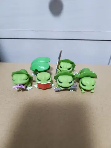 여행개구리 트레이딩 피규어 컴프