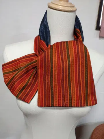 리버서블 스트라이프 머플러