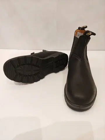 새상품 Blundstone 블랙 사이드 고어 부츠 558