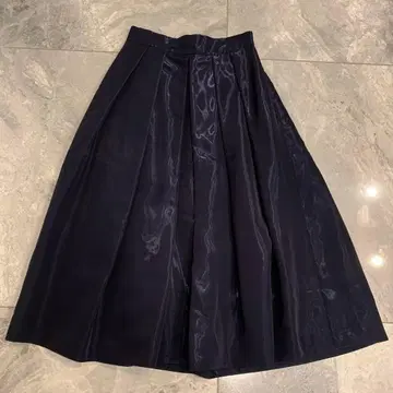 그레이스 클래스 새틴 플레어 롱 스커트 36 네이비