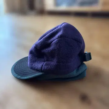 데드스탁 파타고니아 신틸라 덕빌 90s