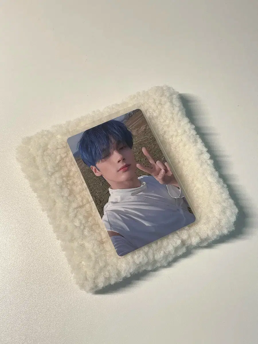 txt hyuning kai tomorrow yizhiyu poca wts