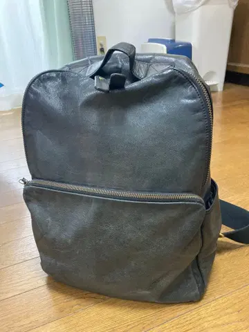 바나나리퍼블릭 가죽 백팩 블랙