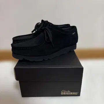 Clarks Originals 왈라비 블랙 GORE-TEX