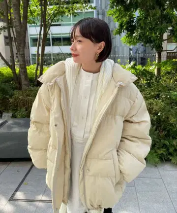 KBF 커브 슬리브 볼륨 패딩 자켓