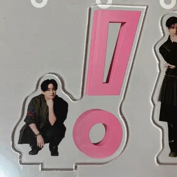 치넨 유리 아크릴 스탠드 오우치데 UMP상