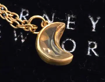 마리엘렌느 드 타야크 레몬 쿼츠 moon 참