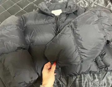 블랙 다운 자켓 S 사이즈