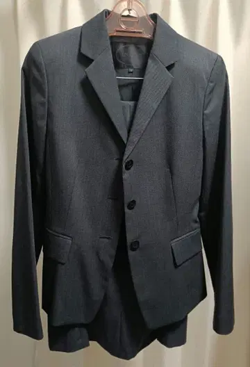 비즈니스 정장 자켓 UNTITLED