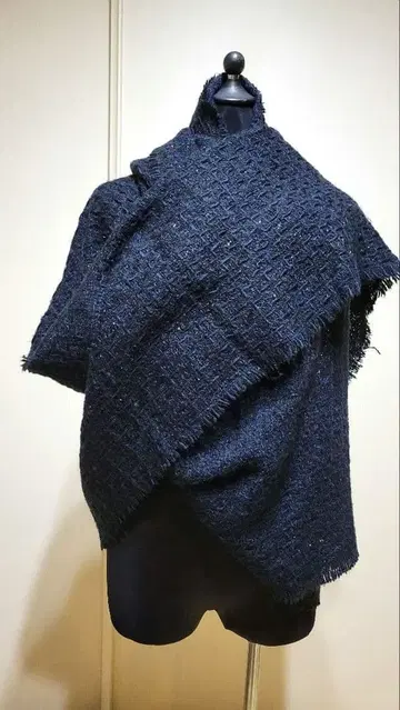 ZARA accessories 대형 다크 블루 스톨