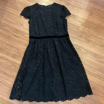 23구 블랙 레이스 드레스 38 사이즈