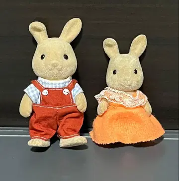 귀 접힌 토끼 패밀리 2체 세트