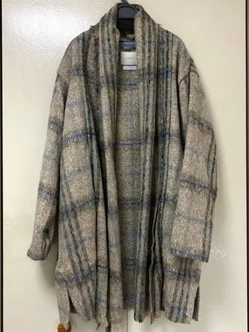 ARGUE 체크 무늬 롱 코트