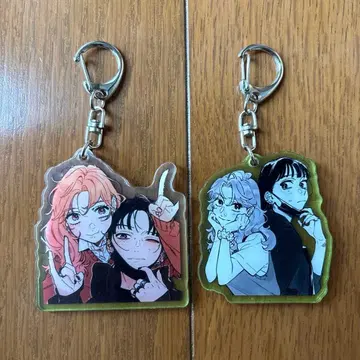 신경 쓰이는 사람이 남자가 아니었다 아크릴 키링 세트