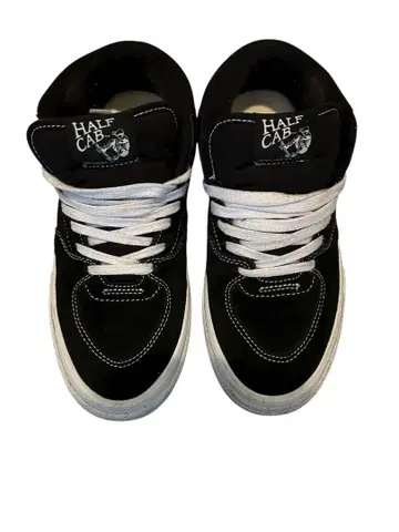 VANS HALF CAB 블랙 스니커즈