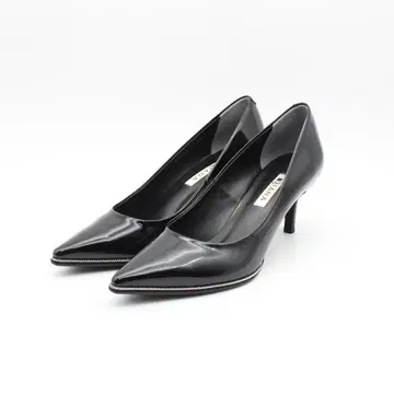 DIANA 다이애나 에나멜 포인티드 펌프스(24.5cm) 새상품급
