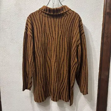 90s 빈티지 미국제 usa제 스트라이프 터틀넥 니트 브라운