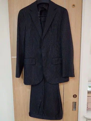 그린 라벨 릴랙싱 셋업 수트 미유키케오리 그레이 스트라이프