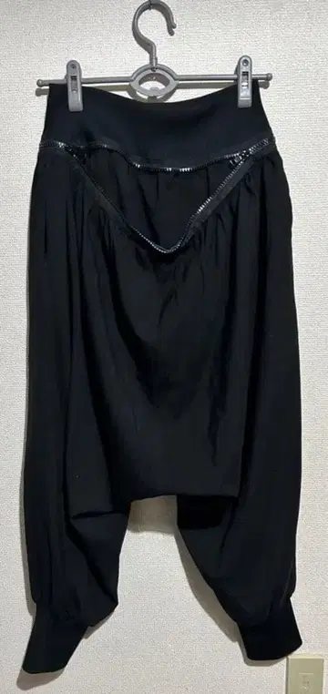 LIMI feu 리미푸 블랙 사루엘 팬츠 지퍼 포함