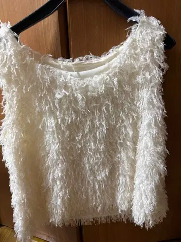 NOBLE 페더얀 탱크탑