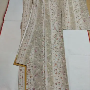 꽃무늬 코몬 기모노 베이지 계열 워셔블 기모노
