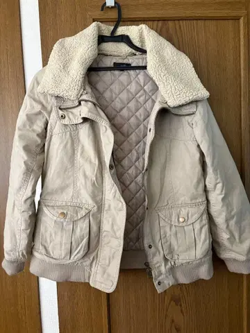 Nit Gallery 보아 옷깃 후드 베이지 퀼팅 자켓 M